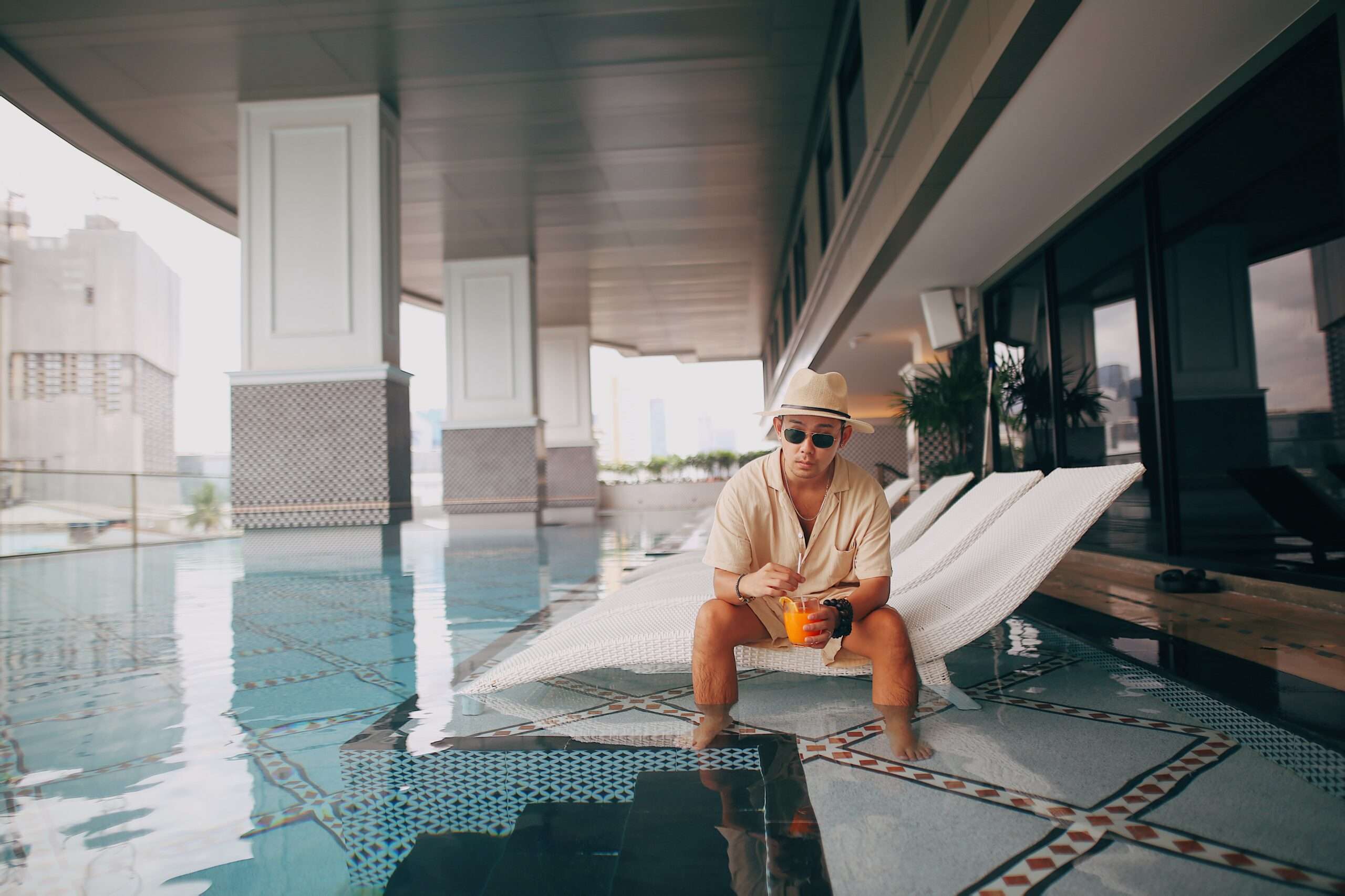 Valia Hotel Bangkok - Media