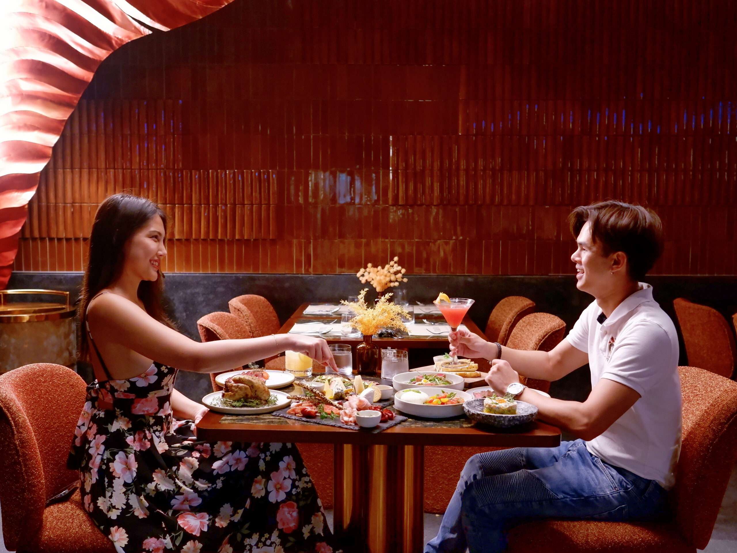 Valia Hotel Bangkok - Media