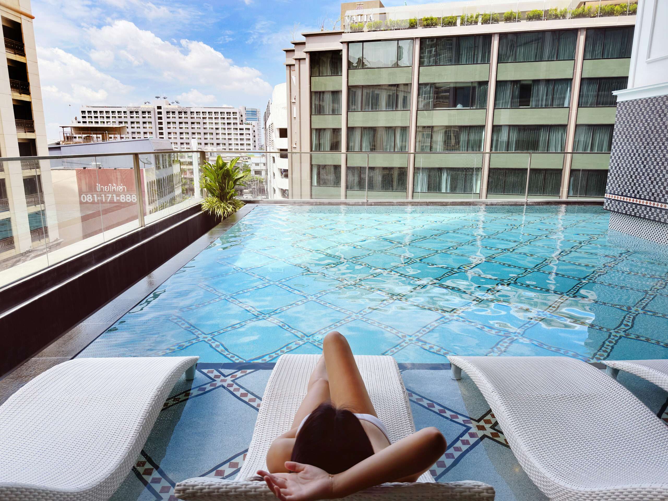 Valia Hotel Bangkok - Media