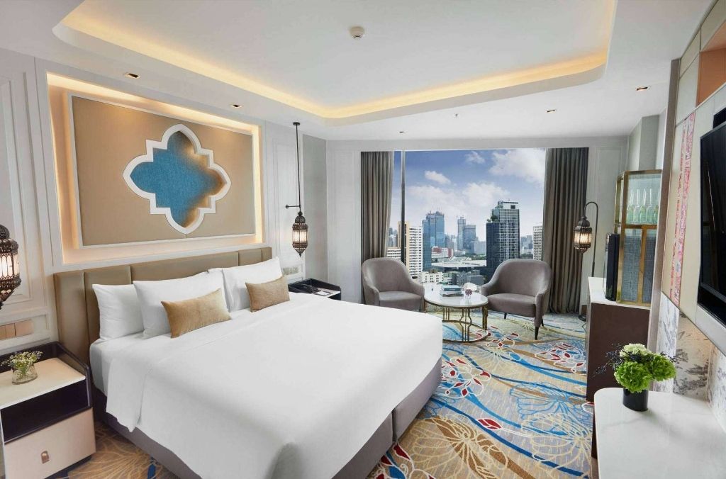 Hotel Suites Bangkok Ideal for Families and Business Stays